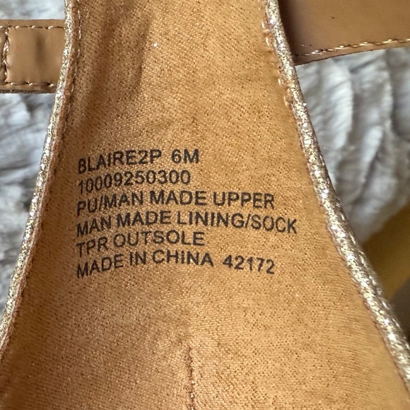 Gold glitter stilettos - Picture 9 of 11